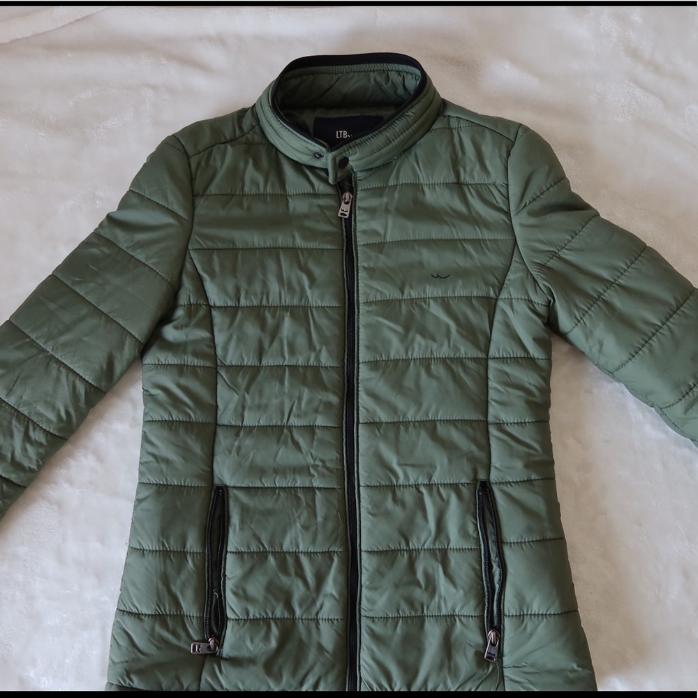 Jacket - Picture 2 of 3